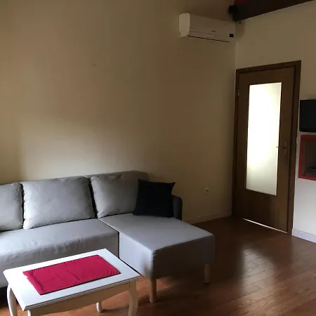 Little Yellow House Apartment Rijeka